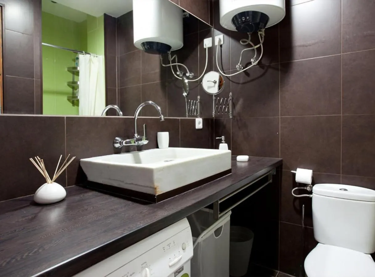 Apartman Borrell - Near Ramblas Barcelona